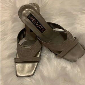 Size 6 1/2 Prevata Vintage Sandals D3